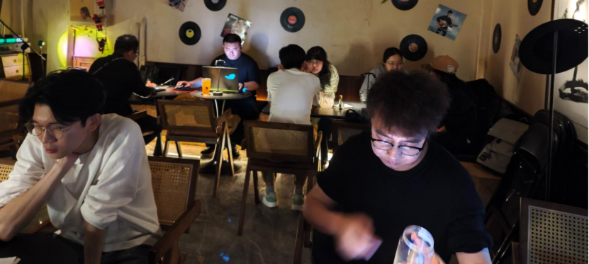 再度启航!CreateJoy光合计划西安站暨Game Connection城市活动正式开启 https://cms3.chinajoy.net/157/upload/resources/image/101692.png?token=Bearer eyJhbGciOiJIUzUxMiJ9.eyJpc3MiOiJlY2hpc2FuIiwic3ViIjoie1wiY2xpZW50XCI6XCJXRUJcIixcInR5cGVcIjpcIlVTRVJcIixcIm5hbWVcIjpcInVzZXIyX2FwaVwiLFwic2lnbmF0dXJlXCI6bnVsbCxcImV4cGlyZXNfaW5cIjoxODAwMDAwMH0iLCJpYXQiOjE3NzAwMTQ5MTUsImV4cCI6MTc3MDAzMjkxNX0.51GiyfKe8w6aCv-PiIDgtVYXdztYZsDCEprgfE7ZNf8PxdzXT_Kceu2c3fu_bwzQ8C218lVrNLFvJDpLtVTC_g